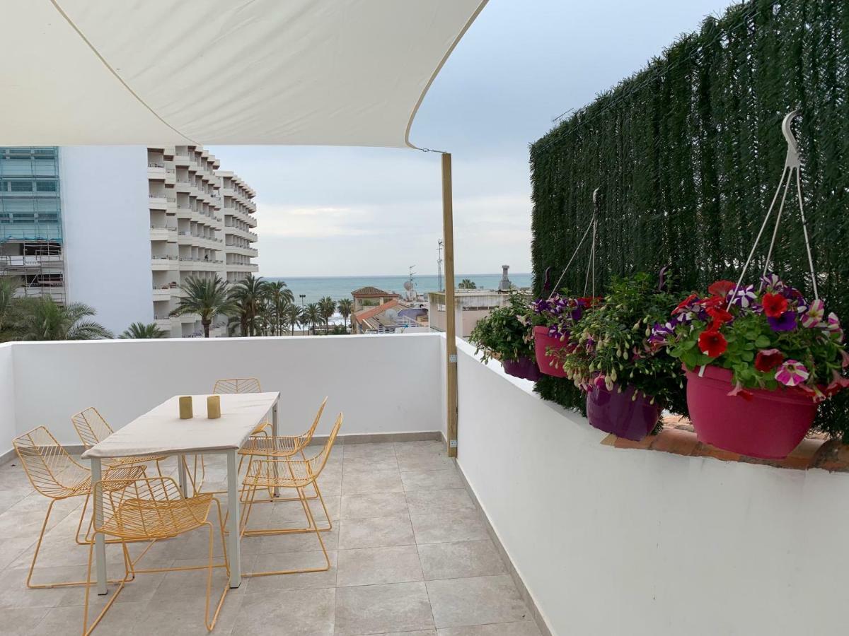 דירות טורמולינוס Lujoso Duplex En La Playa Con Vistas Al Mar מראה חיצוני תמונה
