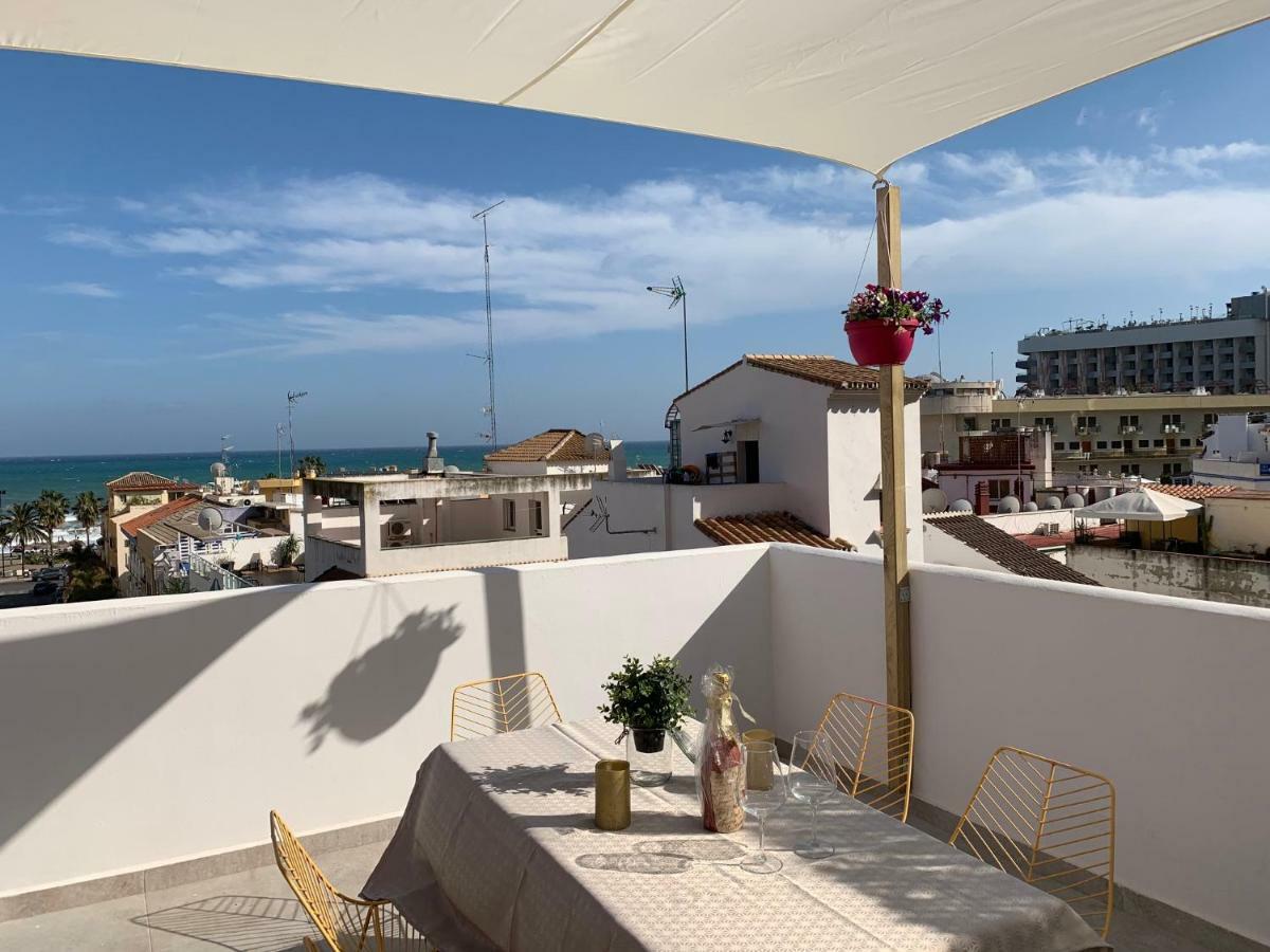 דירות טורמולינוס Lujoso Duplex En La Playa Con Vistas Al Mar מראה חיצוני תמונה